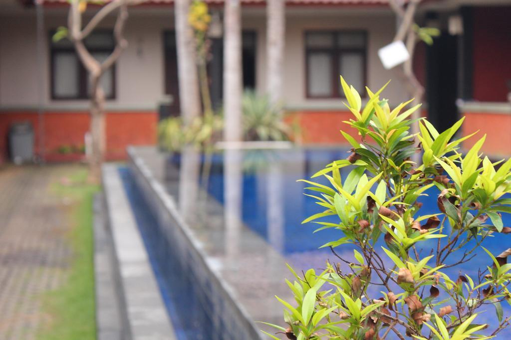Puri Ganesh Legian Exterior foto