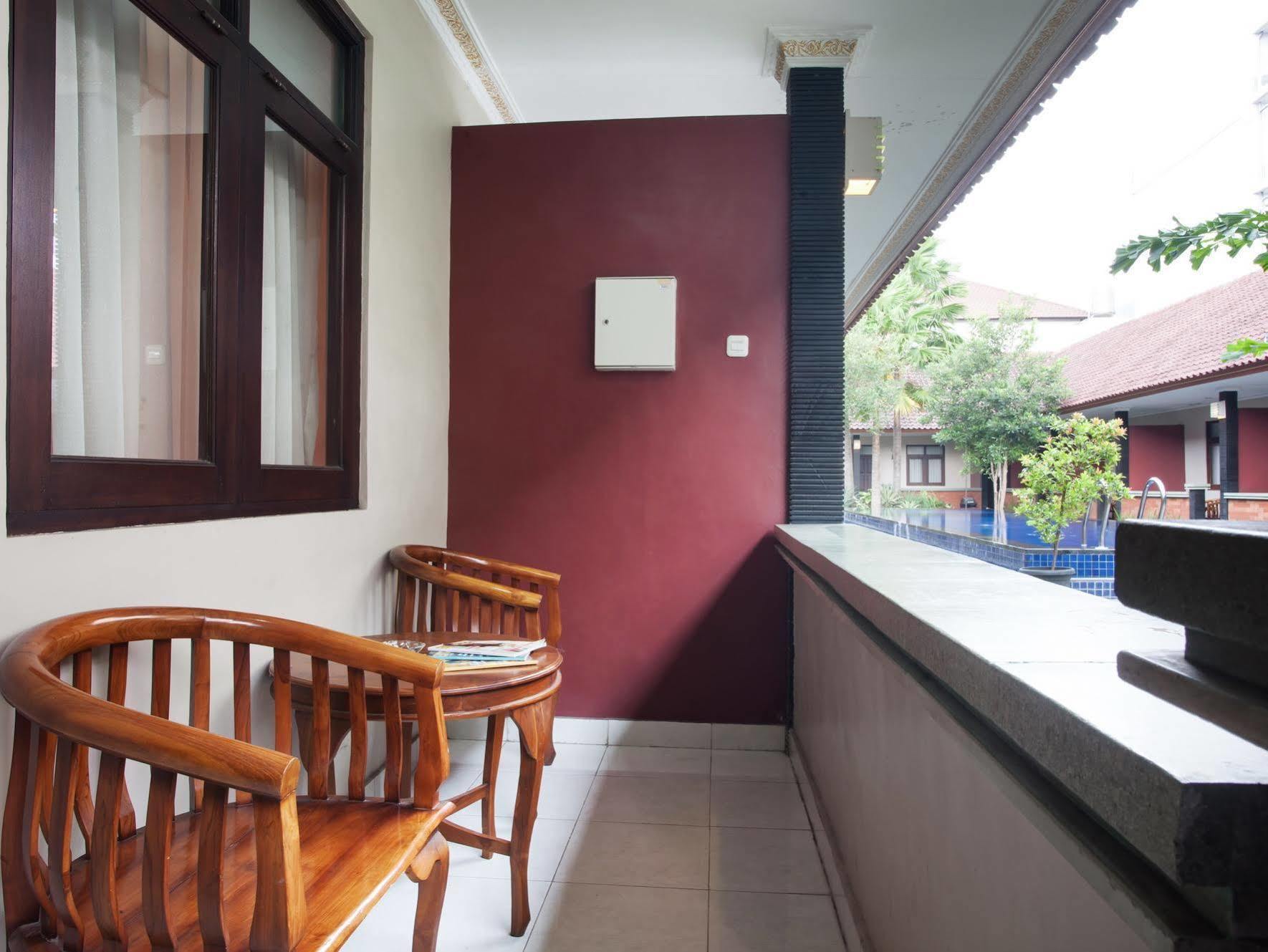 Puri Ganesh Legian Exterior foto