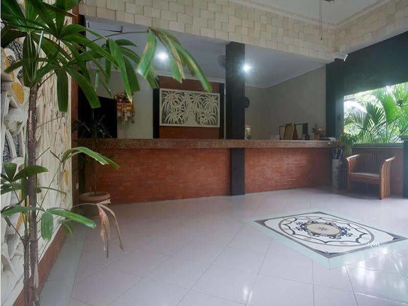 Puri Ganesh Legian Exterior foto