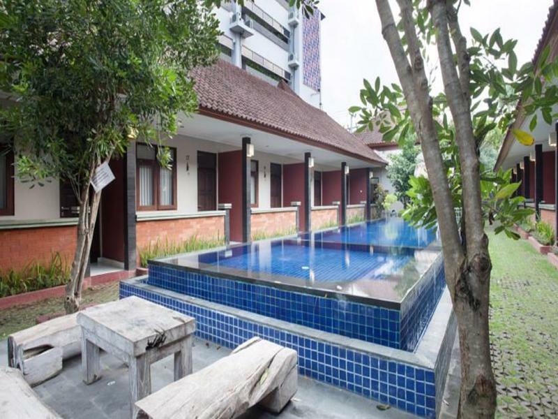 Puri Ganesh Legian Exterior foto